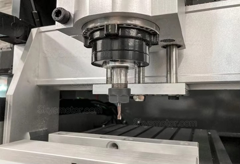 空冷式CNCスピンドルモーター GDZ120x103-6 220V/380V 6kW 18000RPM ER32コレット 400Hz